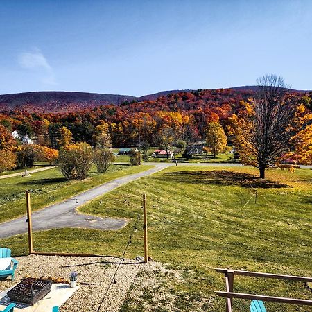 Carloover Vista: Mountain Escape Hot Springs Eksteriør bilde